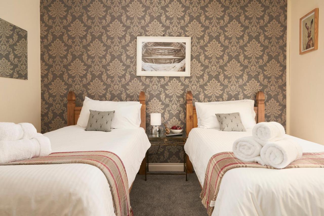 The White Hart Hotel Modbury Luaran gambar