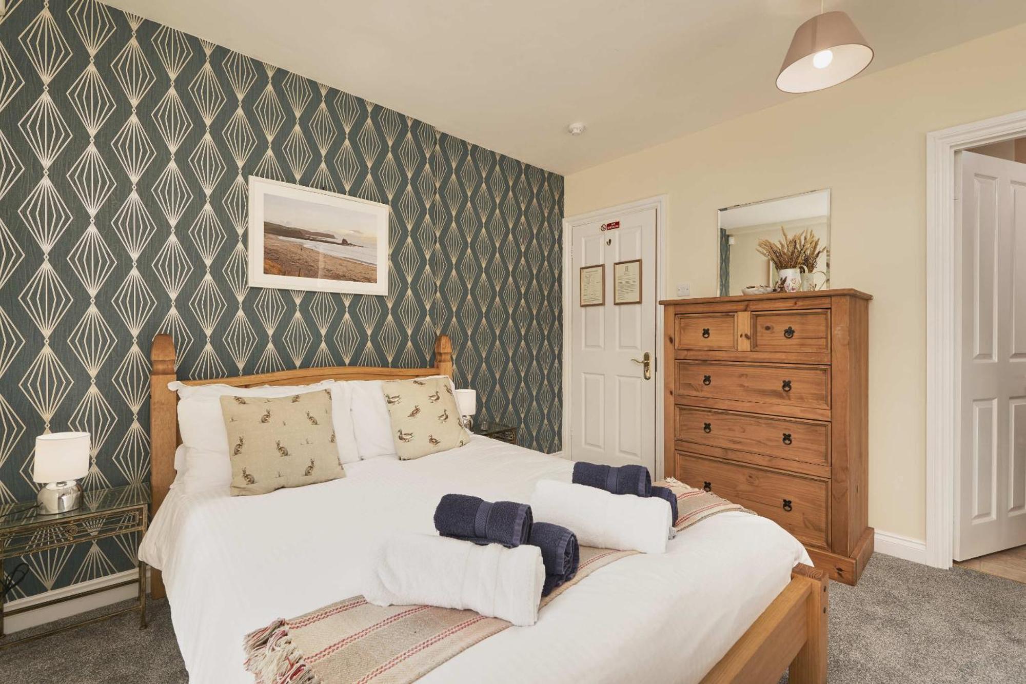 The White Hart Hotel Modbury Luaran gambar