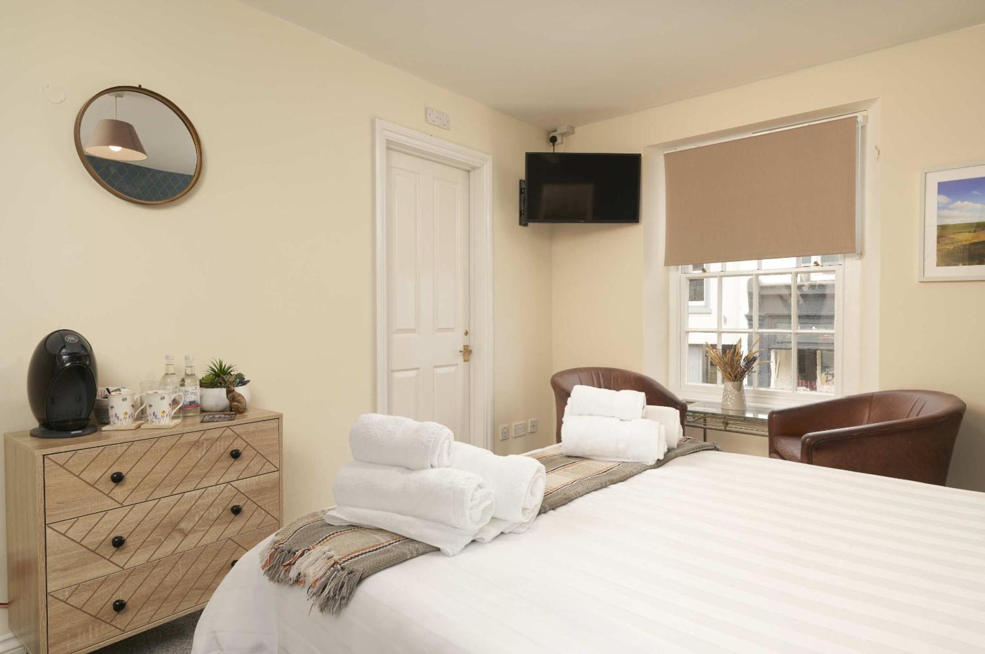 The White Hart Hotel Modbury Luaran gambar